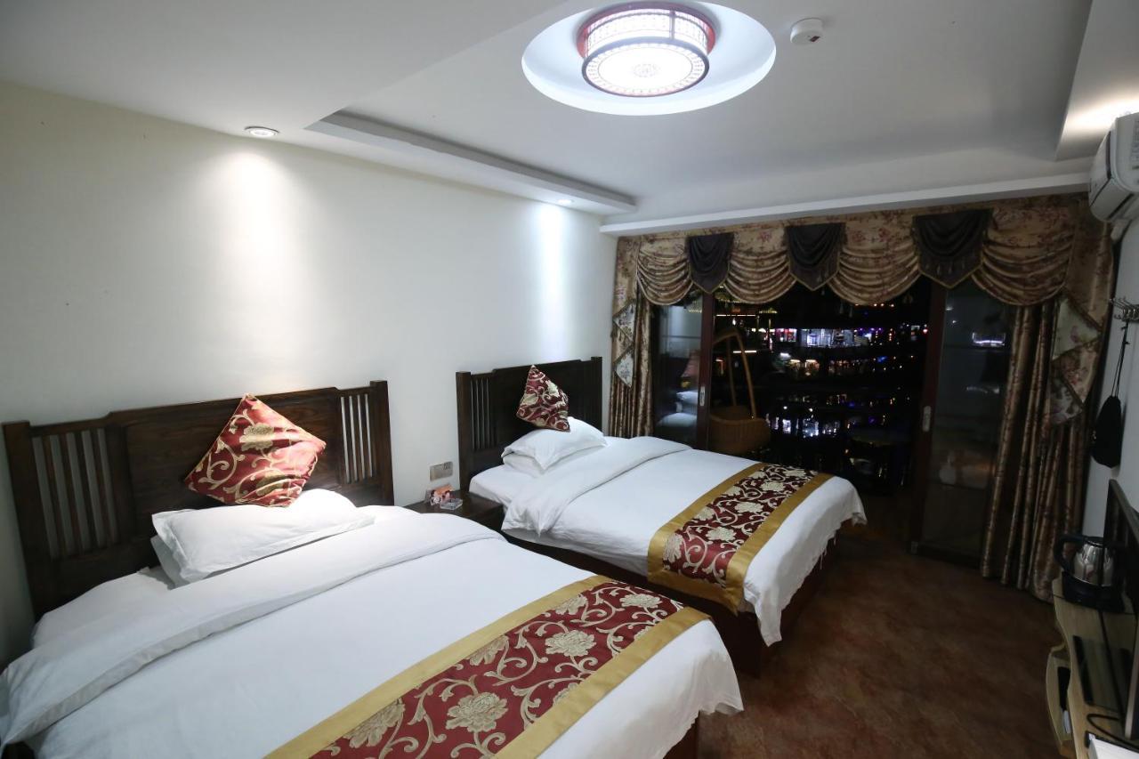 פנגואנג Lqj Riverside Guest House מראה חיצוני תמונה