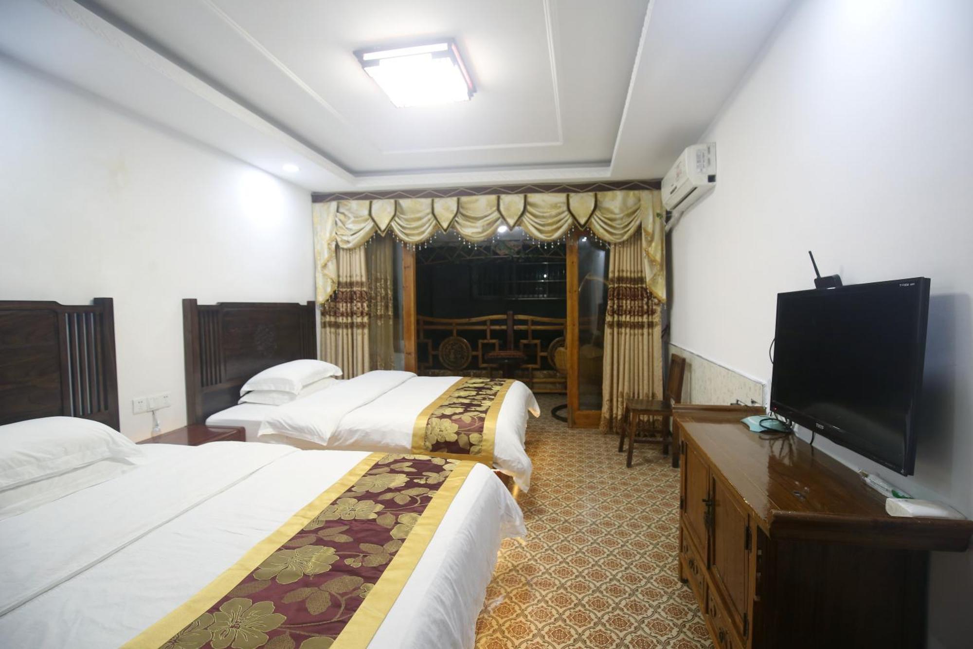 פנגואנג Lqj Riverside Guest House מראה חיצוני תמונה