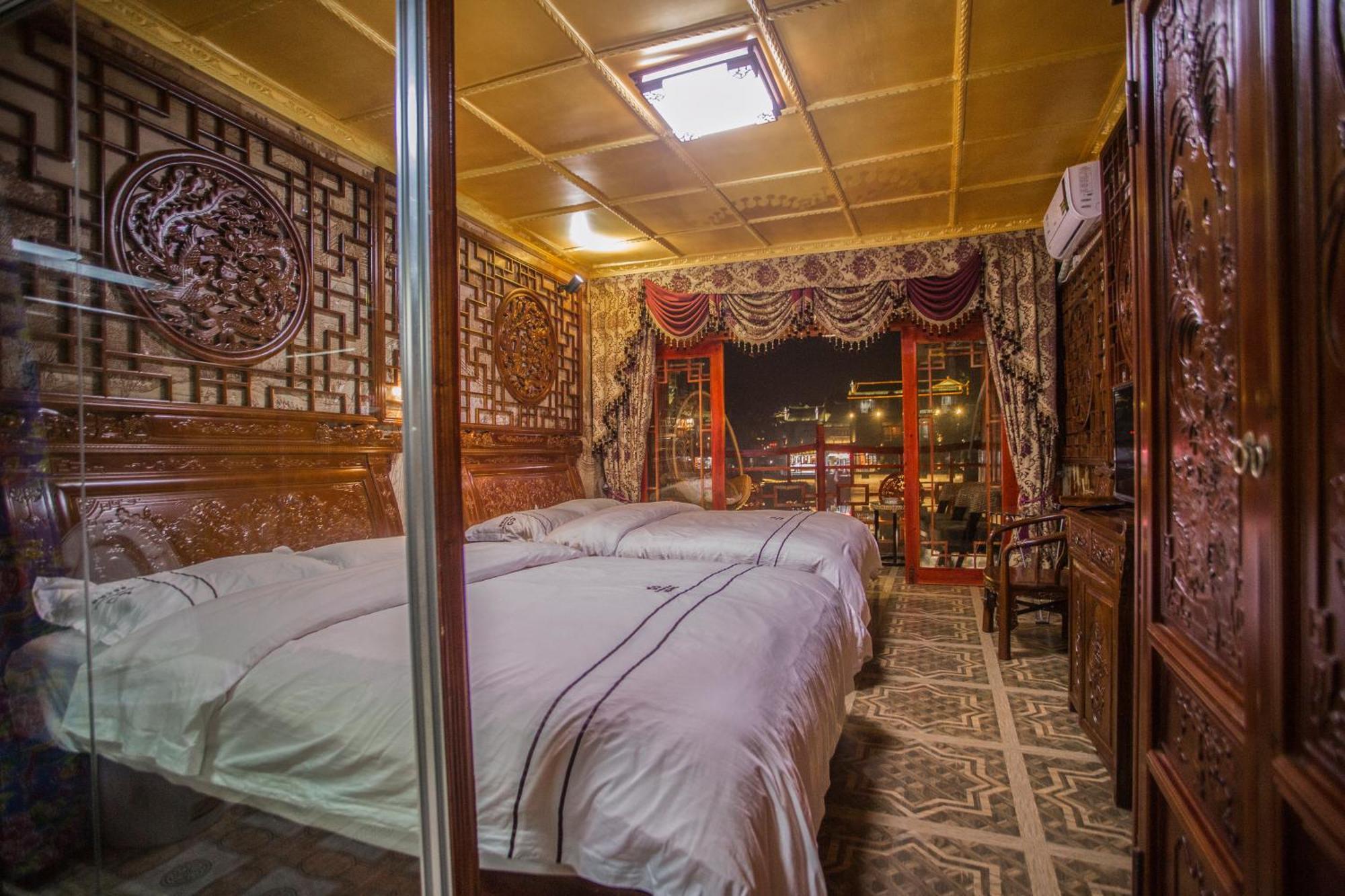 פנגואנג Lqj Riverside Guest House מראה חיצוני תמונה